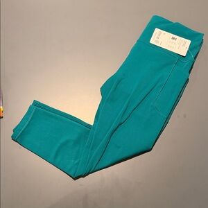 Athleta Transcend Stash Tights with Pockets